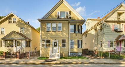 Medford Apartment Rental, 5 Mi to Downtown Boston