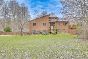Exterior - Pet-friendly Hopewell Junction Home w/ Pool (Hopewell Junction)