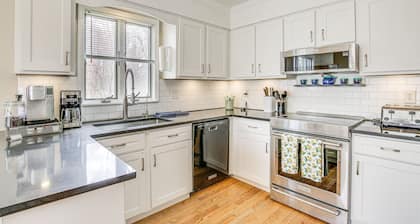 Pet-friendly Hopewell Junction Home w/ Pool
