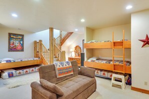 Apartment (4 Bedrooms) | Interior - Spacious Whitefish Home w/ Sauna & Ski Resort View (Whitefish)