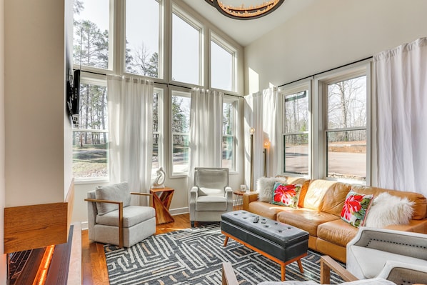 House (4 Bedrooms) | Interior