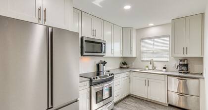 Modern Pensacola Home ~ 6 Mi to Beach!