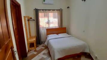 1 bedroom, iron/ironing board, bed sheets