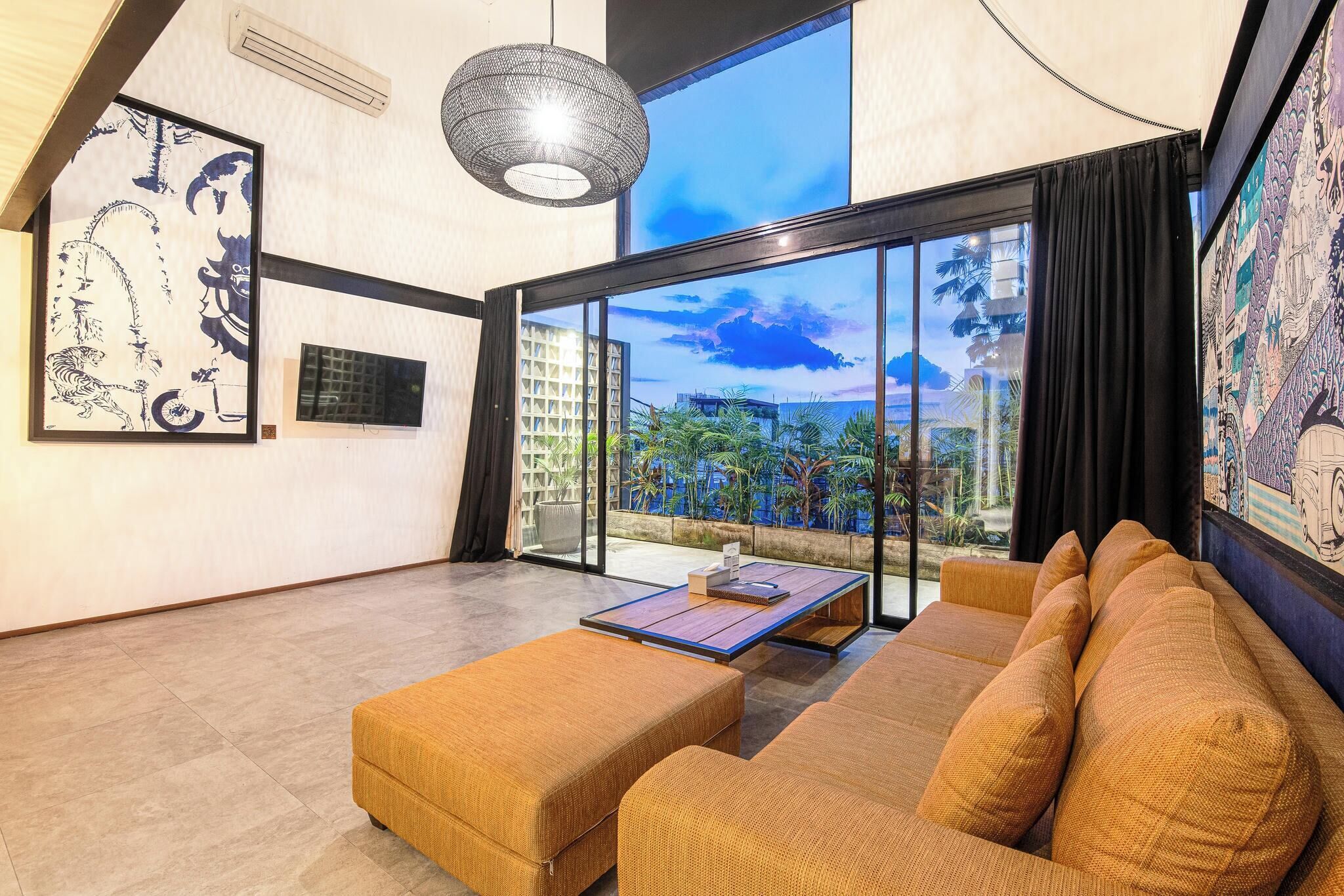 Smart TV, offices