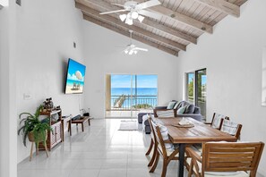 Smart TV - Oceanfront Oasis: Dockside Bliss (Tavernier)