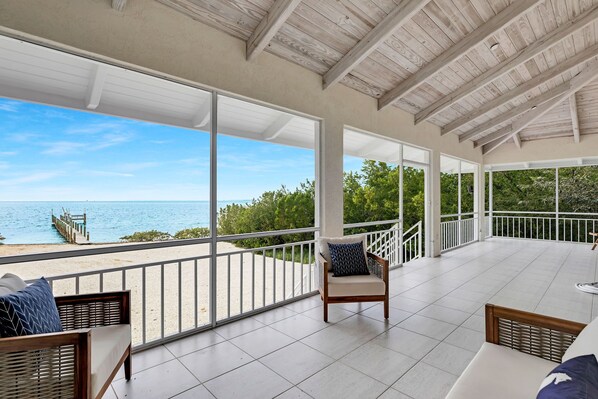 Terrace/patio - Oceanfront Oasis: Dockside Bliss (Tavernier)