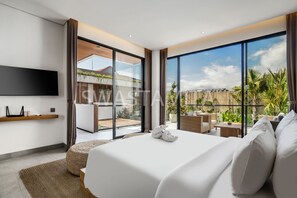 5 bedrooms, desk, iron/ironing board, free WiFi - Luxury 5BR Villa, 200m to Brawah's Beach Bliss (Canggu)