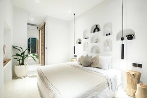 2 عدّة غرف نوم ومكواة/لوح كي وواي فاي مجانًا وملاءات أسرّة