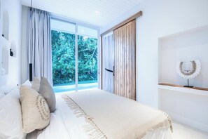 2 bedrooms, iron/ironing board, free WiFi