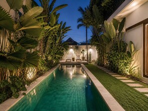 Pool - Exquisite 2BR Villas, Brawah, 300m to Beach (Kuta Utara)