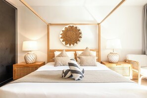 2 bedrooms, iron/ironing board, travel cot, free WiFi - Chic 2BR Villas, Brawah Hub, 300m to Coastal Bliss (Kuta Utara)