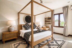 2 bedrooms, iron/ironing board, travel crib, free WiFi - Exquisite 2BR Villas, Brawah, 300m to Beach (Kuta Utara)