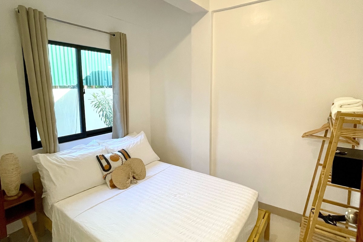 2 Schlafzimmer, Zimmersafe, laptopgeeigneter Arbeitsplatz