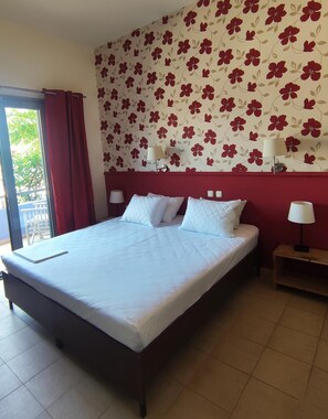 1 bedroom, travel crib, free WiFi, bed sheets