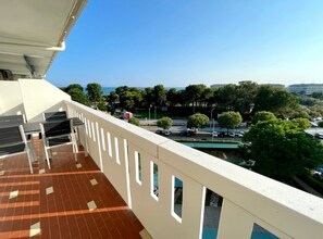 Outdoor dining - Stunning sea view from our flat (Porto Santa Margherita)