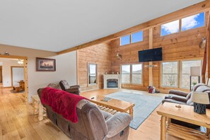 TV connectée, cheminée