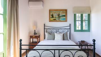 2 chambres, fer et planche Ă repasser, Wi-Fi, draps fournis