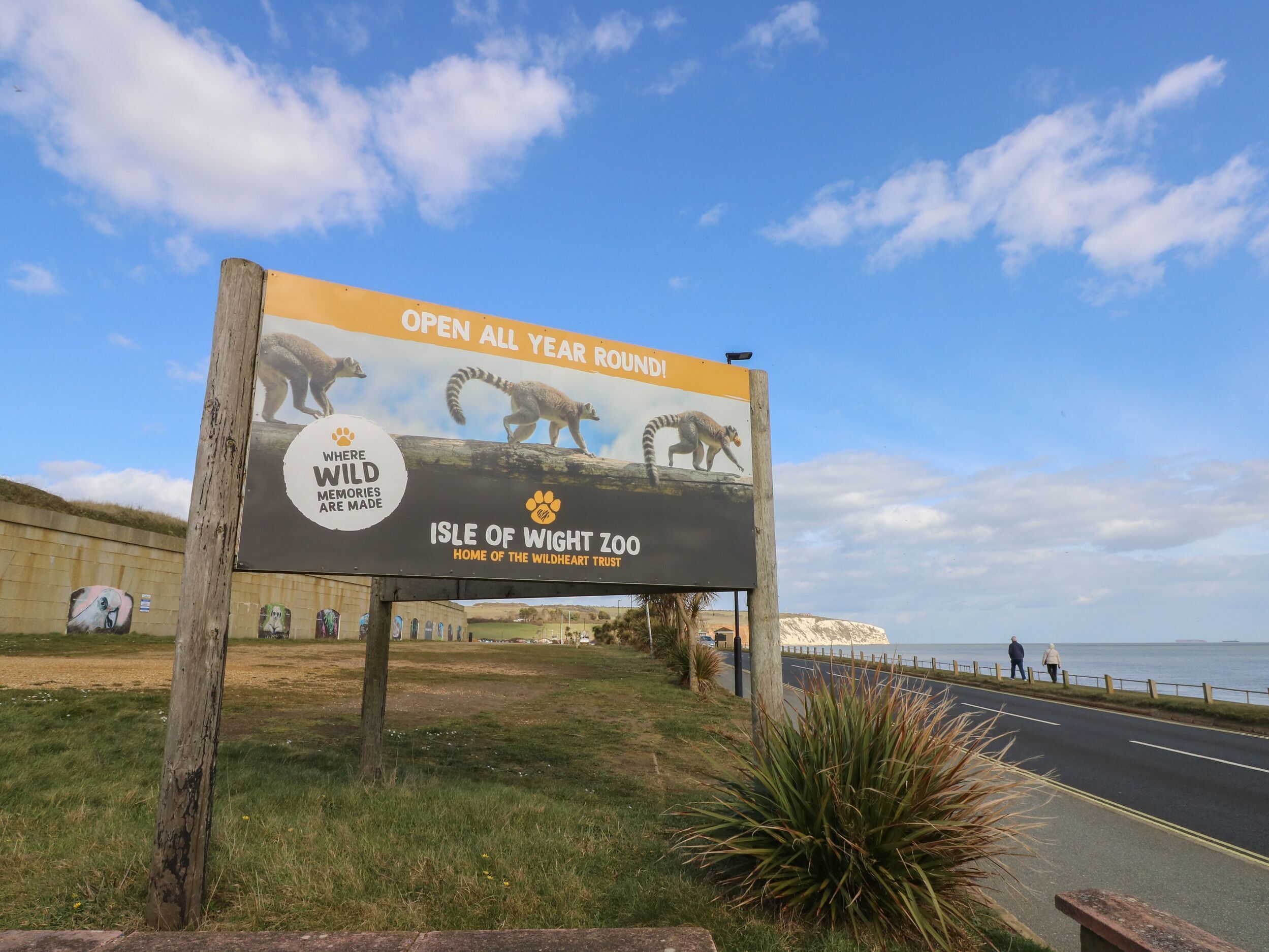 A signboard for the Isle of Wight Zoo advertising an all-year round opening.