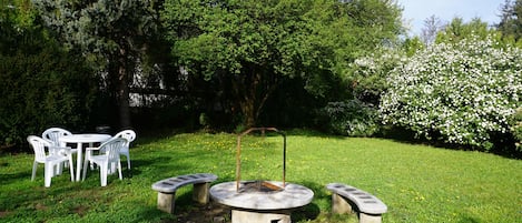 BBQ/picnic area
