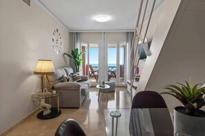 智能電視、 辦公室