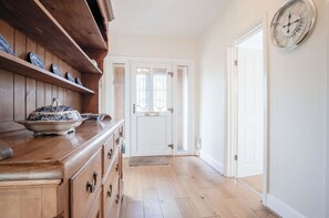 Interior - Sorrento - 3 Bed Holiday Home - Wisemans Bridge (Stepaside)