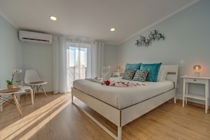 Habitación doble superior | Wifi gratis y ropa de cama