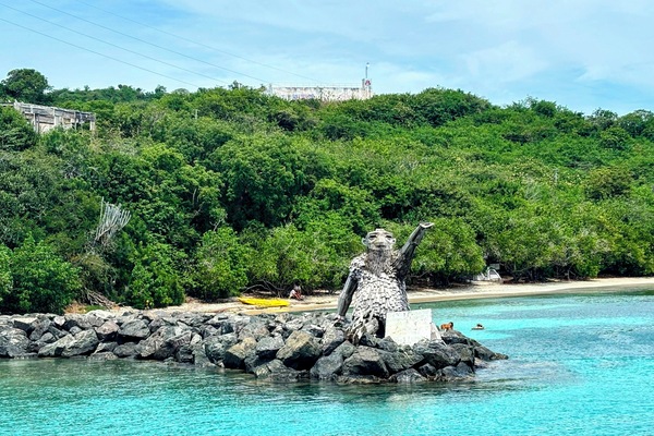 Hector El Protector welcomes you to Culebra