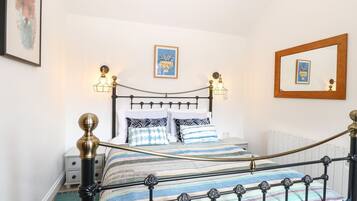 1 habitación, decoración personalizada y muebles diferentes