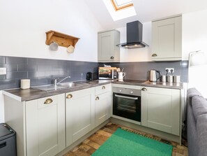 Fridge, dishwasher, electric kettle, toaster - The Grain Store (Norwich)