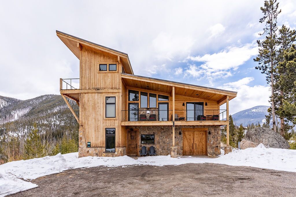 Stunning 360 Mountain Views. Secluded. Minutes to Adams Falls, Dwntwn Grand Lake