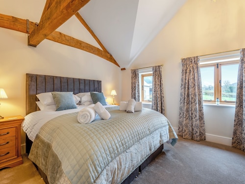 4 bedroom accommodation in Canon Pyon, near Hereford