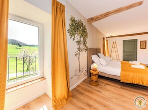 5 Schlafzimmer, Bügeleisen/B�ügelbrett, kostenloses WLAN, Bettwäsche