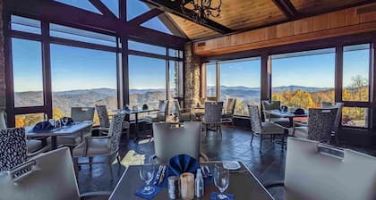 Majestic Mountain Views - Private Club Access