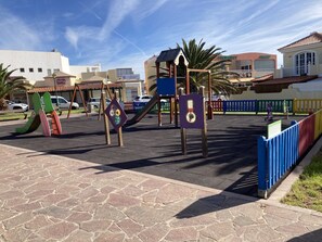 Children’s area - Casa Mimosa - Amazing Roof Terrace, within 5 minutes of all local amenities  (Castillo Caleta de Fuste)