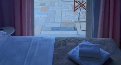 Summerhouse-Two-bedroom Apartment with Sea View Sand Castle