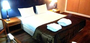 Basic Single Room | Free WiFi