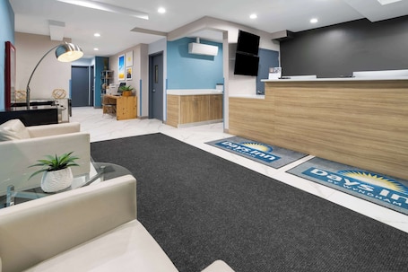 Lobby. Days Inn By Wyndham Staten Island