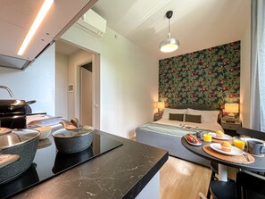 1 chambre, fer et planche à repasser, Wi-Fi, draps fournis