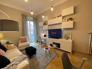 TV