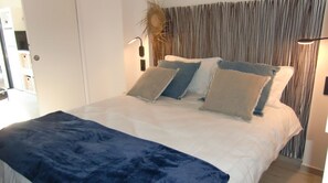 1 bedroom, in-room safe, blackout drapes, soundproofing - Casa Louise Suites and Spas (Sainte-Maxime)