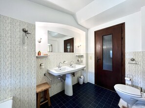 Hair dryer - Charming apartment – Balcony (Megève)