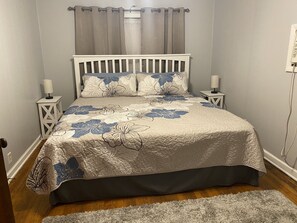 1 bedroom, iron/ironing board, WiFi, bed sheets