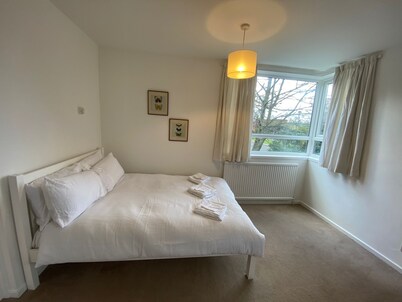 Charming Studio Flats Amazing Location
