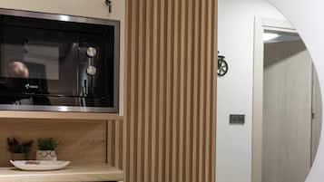 Apartment, 1 Bedroom, Accessible, Balcony | Interior