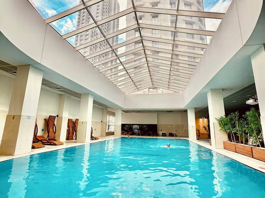 Departamento, 1 habitación, con acceso para personas discapacitadas, balcón | Alberca | Alberca techada