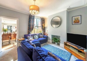 House | Living area | TV