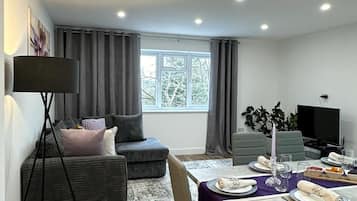 House | Dining