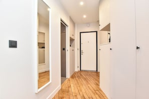 Comfort Apartment, City View | Living area | TV