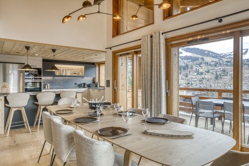 Luxury chalet with sauna 10 minutes walk from the center of Megève