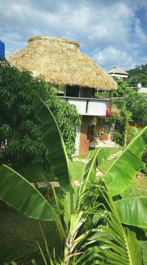 Property grounds - Casa Real Quetzalcoatl (Puerto Escondido)